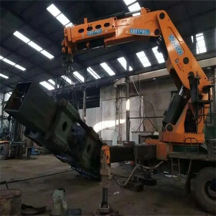 江陵130吨折臂吊车出租吊机租赁附近电话