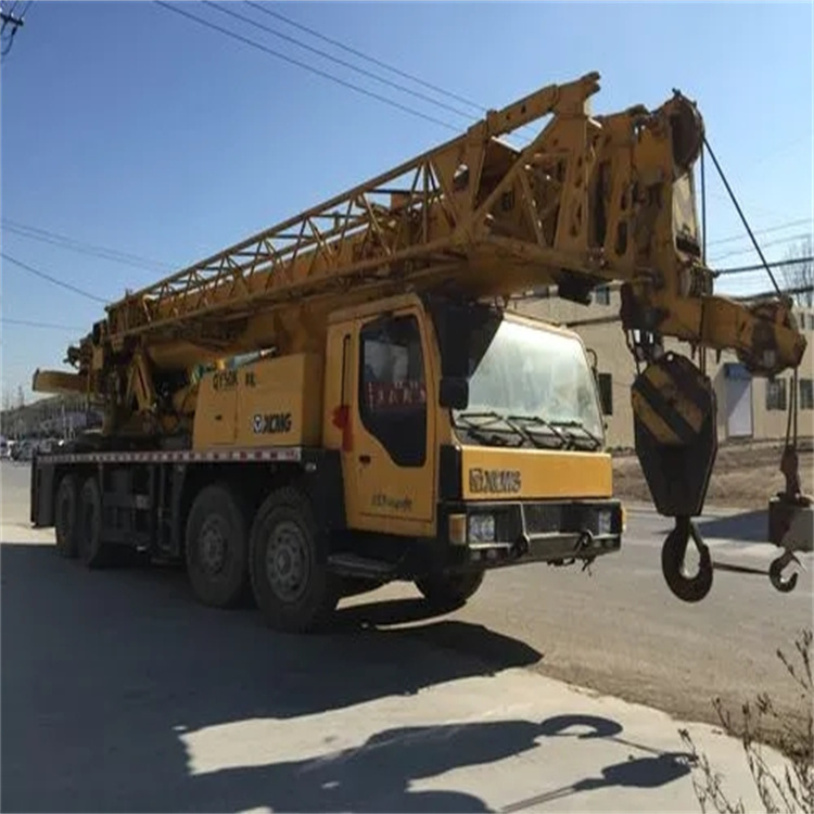 江陵哪里有专业吊车出租